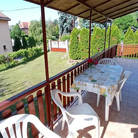 Ferienhaus Vizkoezeli 2-4 Fos Apartman Abrahamhegy *