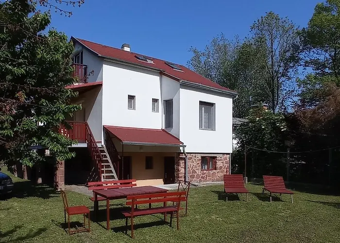 Hébergement de vacances Vizkoezeli 2-4 Fos Apartman Abrahamhegy *
